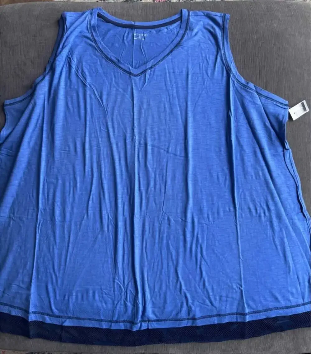 NWT Catherines Blue Sleeveless V-Neck Top Size 5X